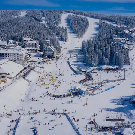 Tim 135 Konaci-angella Centar *